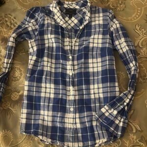 Lightweight J Crew blouse plaid blue size 0